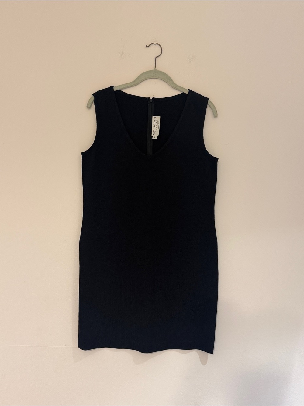 St. John Black V-Neck Sleeveless Dress